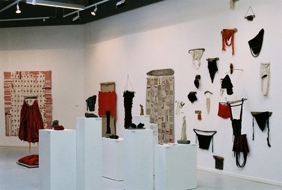 Ausstellungsansicht_Rot_Muss_Doch_Sein_2014_02.jpg